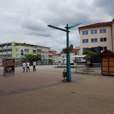 Roses Διαμέρισμα Bihać Εξωτερικό φωτογραφία